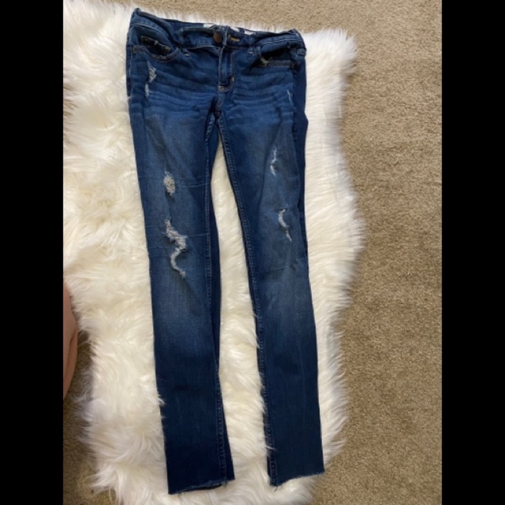 Size 3S Hollister Jeans